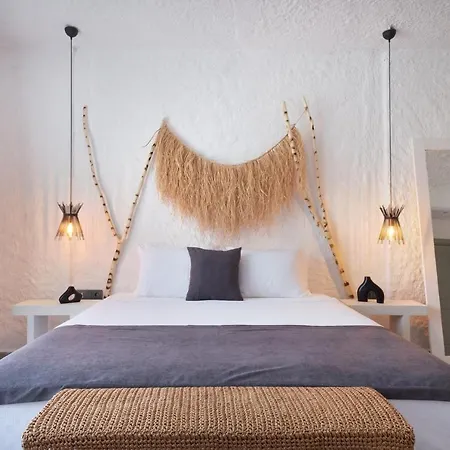 מלון Jera Alacati *