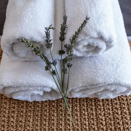 Jera Alacati מלון