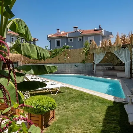 Hotel Jera Alacati *