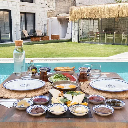 Отель Jera Alacati